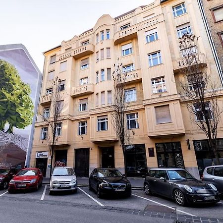 Stylish Central Apartment بودابست المظهر الخارجي الصورة