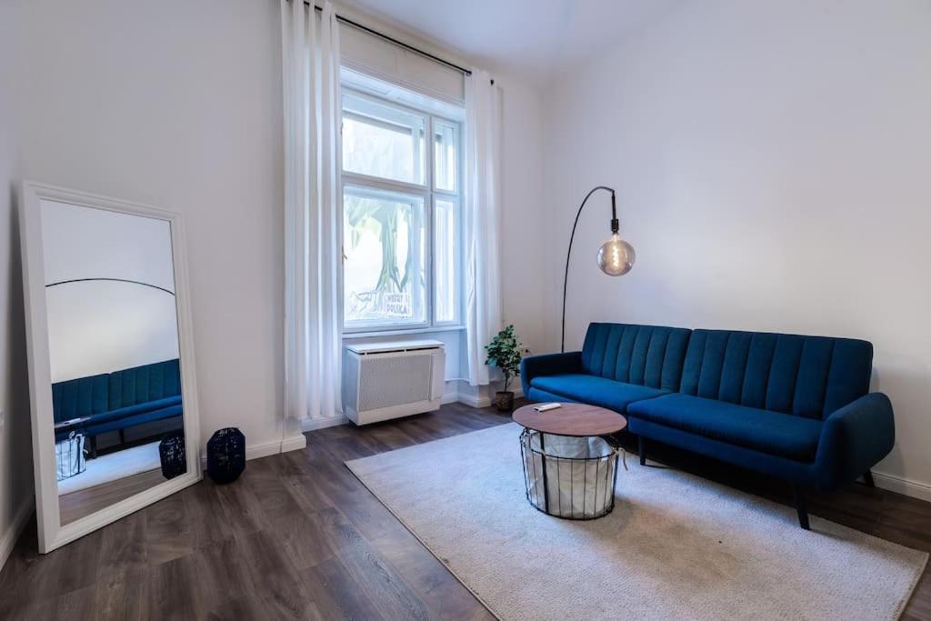 Stylish Central Apartment بودابست المظهر الخارجي الصورة